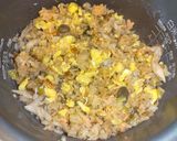 鮭・小松菜・しめじ・卵の炊き込みご飯作り方4写真