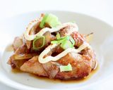 丼にも【豚トロと玉ねぎの甘醤油炒め】作り方5写真