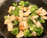 ○鶏むね肉のマヨマスタード炒め作り方7写真