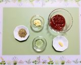 子供喜ぶ簡単夕飯！なす夏野菜のピザ作り方1写真