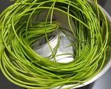 台湾家庭料理*水蓮(野菜)の炒め作り方1写真