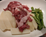 豚バラ肉のししとうじゃが炒め作り方1写真