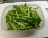 大根の葉のオイスターソース炒め作り方1写真