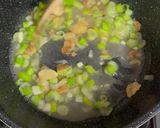 ニンニクとネギの塩味スープ！冷しラーメン作り方3写真