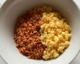 お弁当にオススメ！鮭フレークで簡単二色丼作り方3写真