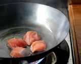 牛乳不使用のサーモンのクリームパスタ作り方1写真