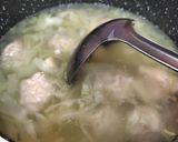 キャベツと鶏団子のスープ作り方3写真