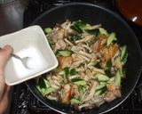 鶏もも肉シメジの豆板醤炒め♪簡単レシピ作り方8写真