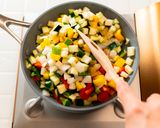しらすと夏野菜のガパオ風ライス作り方6写真