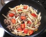 簡単・美味！トマトすき焼きパスタ作り方6写真