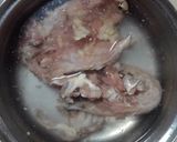 鶏がらスープ：じっくり煮込んで本格的！作り方7写真