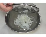 新玉ねぎときゅうりのツナサラダ★動画あり作り方7写真