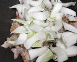 ワンパンで簡単！白菜と豚バラのポン酢炒め作り方3写真