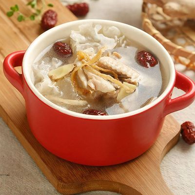 玉竹と白木耳の養生スープ|鶏手羽元となつめ:工程1