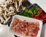 豚肉ときのこのオイスターソース炒め作り方3写真