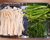 もやしとえのきとピーマンの♪夏の梅ナムル作り方1写真