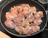 ワンパン!鶏もも肉ときのこの『無水』白ワイン蒸し作り方3写真