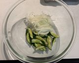 オクラなどの夏野菜の和風ツナサラダ作り方2写真