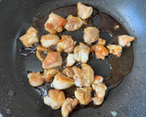 すき焼きのタレで鶏と大根の甘辛炒め作り方4写真