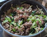 今日の夕食♡ニンニク香る!ラム肉野菜炒め作り方4写真