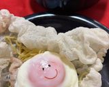 ライスペーパーを揚げて器に作り方2写真