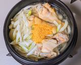 手羽元の参鶏湯風旨塩うどん鍋作り方4写真