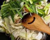 簡単　鶏もも肉とキャベツのオイスター炒め作り方5写真