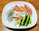 ずぼら飯~冷蔵庫の具材で簡単散らし寿司作り方1写真