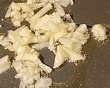 ブロッコリー茎ときのこの生バジル炒め🍄‍🟫作り方2写真