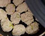 鶏胸ひき肉と豆腐のネギ塩つくね風!作り方6写真