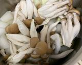 ナスとだいこんえのきの簡単コロコロ味噌汁作り方2写真