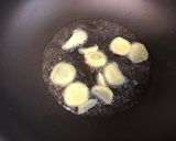 渡り蟹とトックの醤油炒め(中華料理)作り方4写真