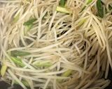 もやしとアスパラの生姜炒め作り方3写真