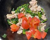 賄い！豚バラトマトの卵そぼろ炒め辣油がけ作り方3写真