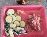 ズッキーニと豚肉のオイマヨ炒め♪作り方3写真
