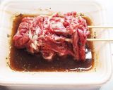 家やBBQに！牛こま肉でドネルケバブ串♪作り方2写真