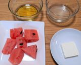 スイカとクリームチーズのイタリアンサラダ作り方1写真