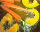 ビーツと牛スネ肉と野菜素揚げスープカレー作り方12写真