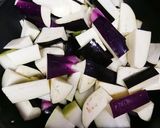 冬瓜と茄子の冷たいピリ辛甘煮☆夏バテ作り方1写真