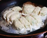 丸岡の餃子をとにかくぶっこんで焼く作り方2写真