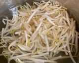 韓国のり☆もやし☆わかめのお味噌汁作り方2写真