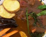 ビーツと牛スネ肉と野菜素揚げスープカレー作り方14写真