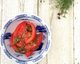 ポリ袋で1分　トマトととろろ昆布のマリネ作り方4写真