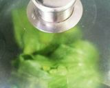 レタス外葉や廃棄野菜で鳥もも塩麹蒸し焼き作り方3写真