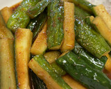 ご飯、おつまみに　胡瓜のキムチの素炒め作り方3写真