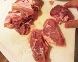 豪快に肉を食べる黒酢鶏作り方3写真
