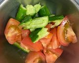 叩き胡瓜とトマトのわさびレモン和え作り方1写真