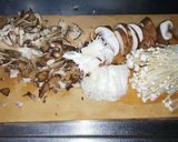 きのこのバター炒め作り方1写真