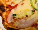 餃子の皮で焼くだけ、パリパリミックスピザ作り方7写真