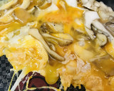 キノコのバター炒め＆半熟玉子焼きのサラダ作り方3写真